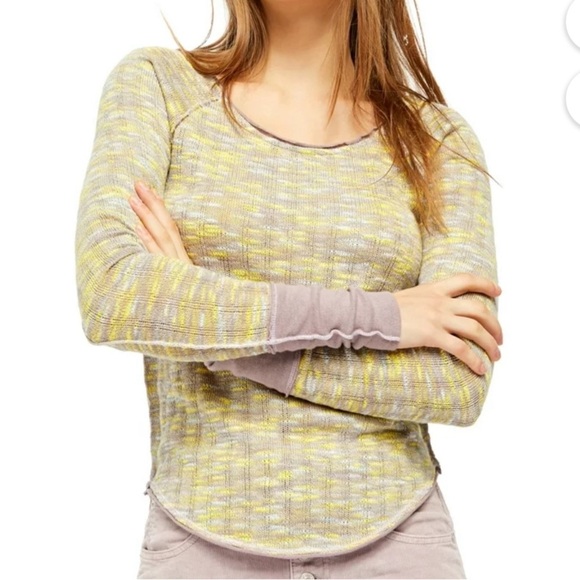 Free People Yellow & Purple Printed Long Sleeve Scoop Neck T-Shirt Womens Sz S - Picture 1 of 8